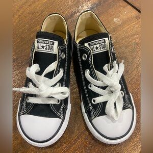 Boys Converse Low Top